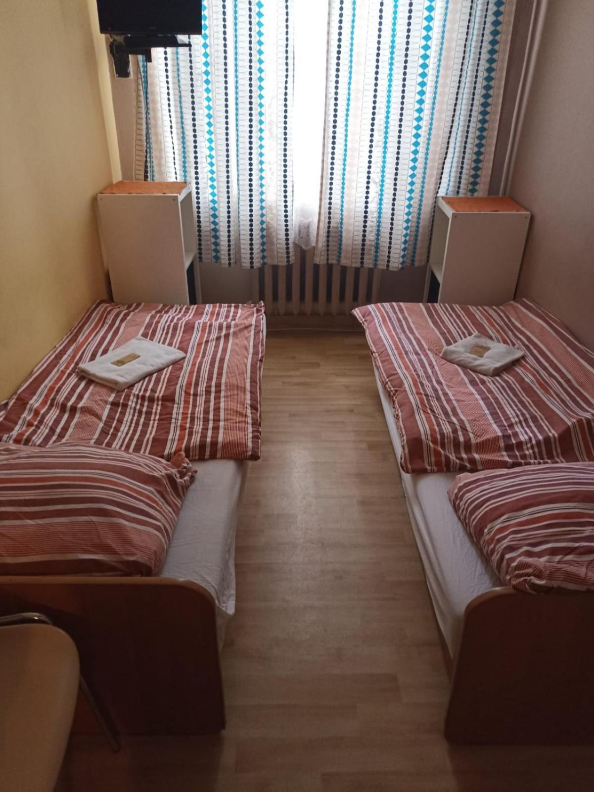 弗罗茨瓦夫 U Szermierzy旅舍 外观 照片